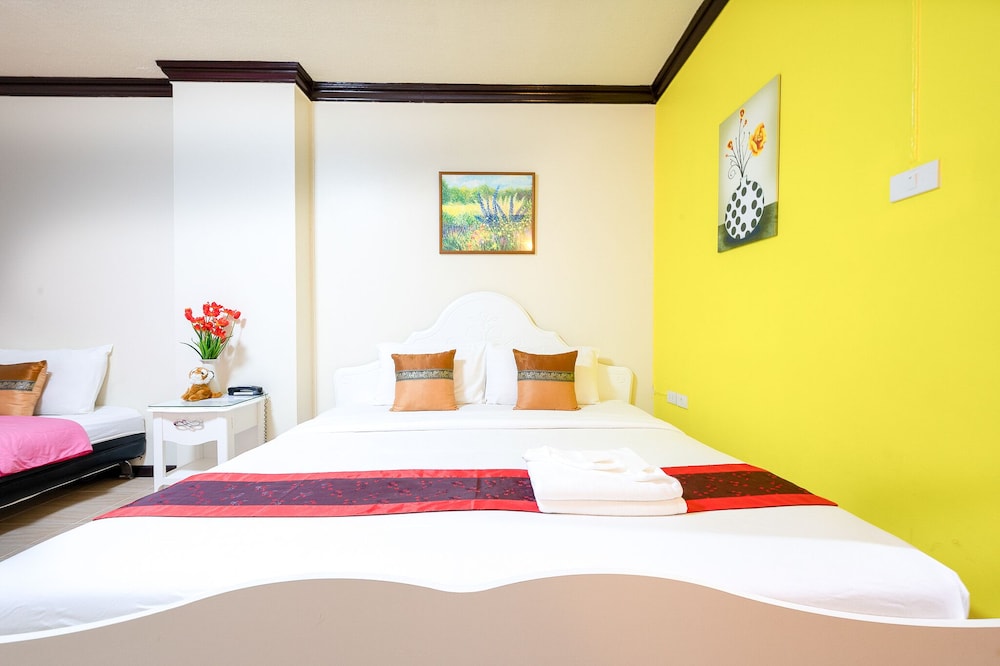 Witchuwan Sport Spa Apartel 20/50