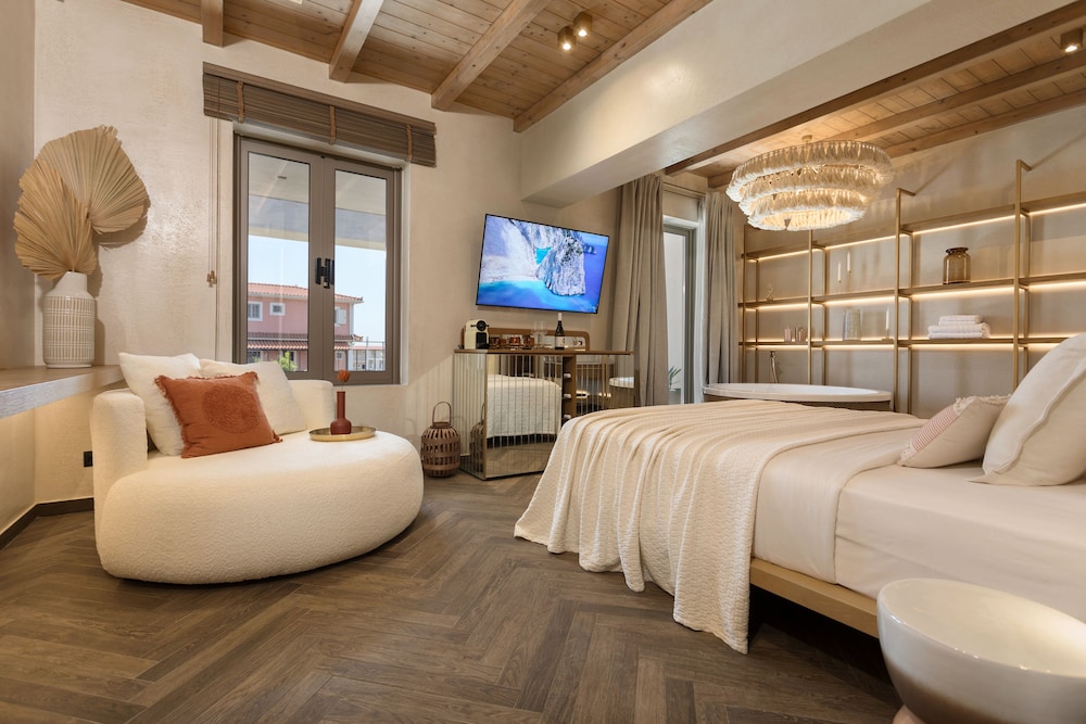 JUNIOR SUITE, STUDIO
