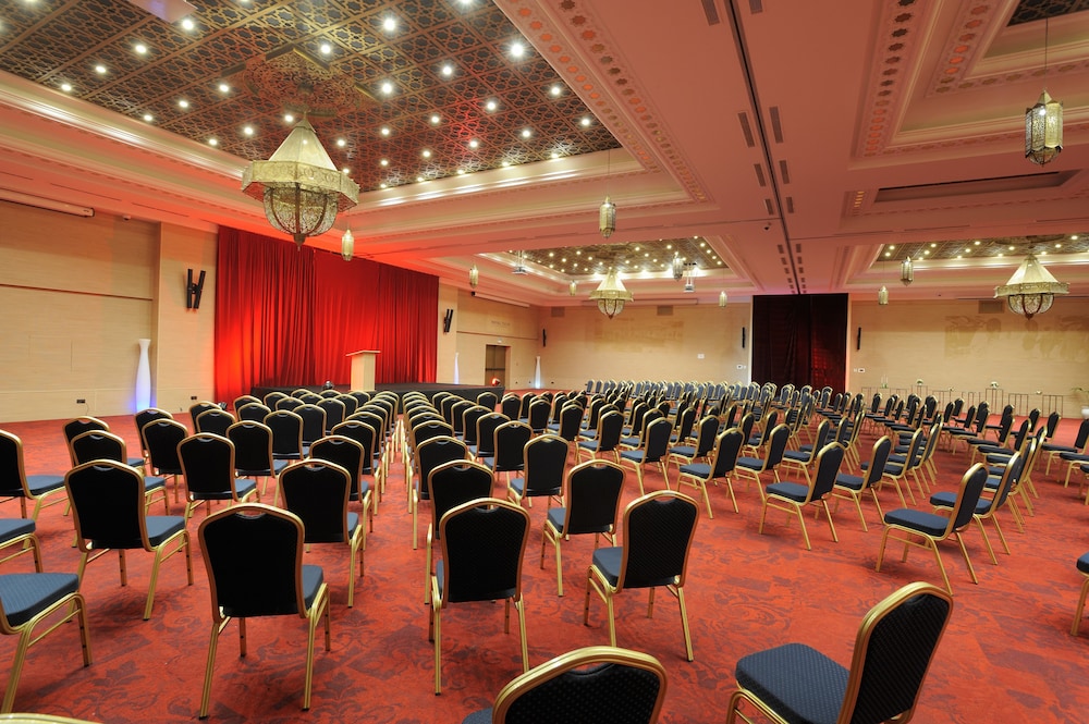 Royal Tulip City Center Tanger Hotel 60/72
