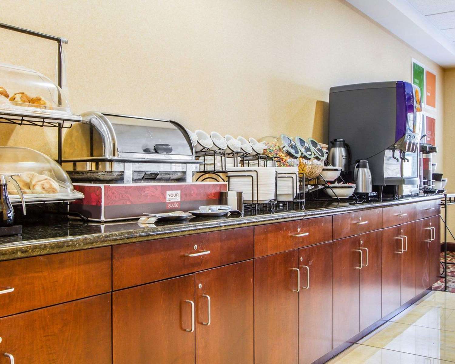 Comfort Inn and Suites Scarborough - Portland 29/55