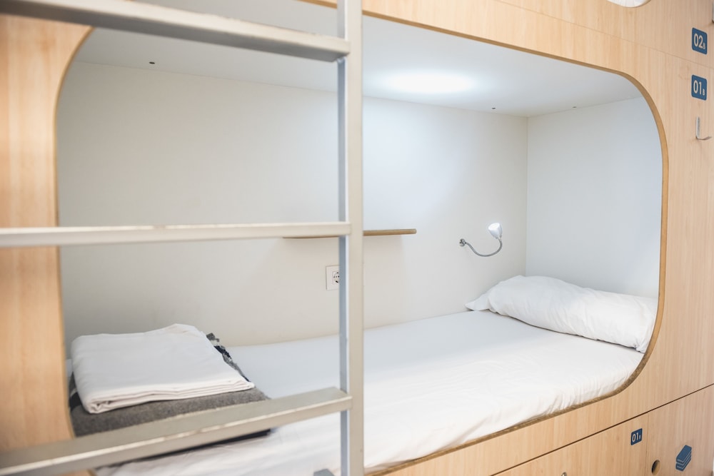 Rocket Hostels Gracia 8/36