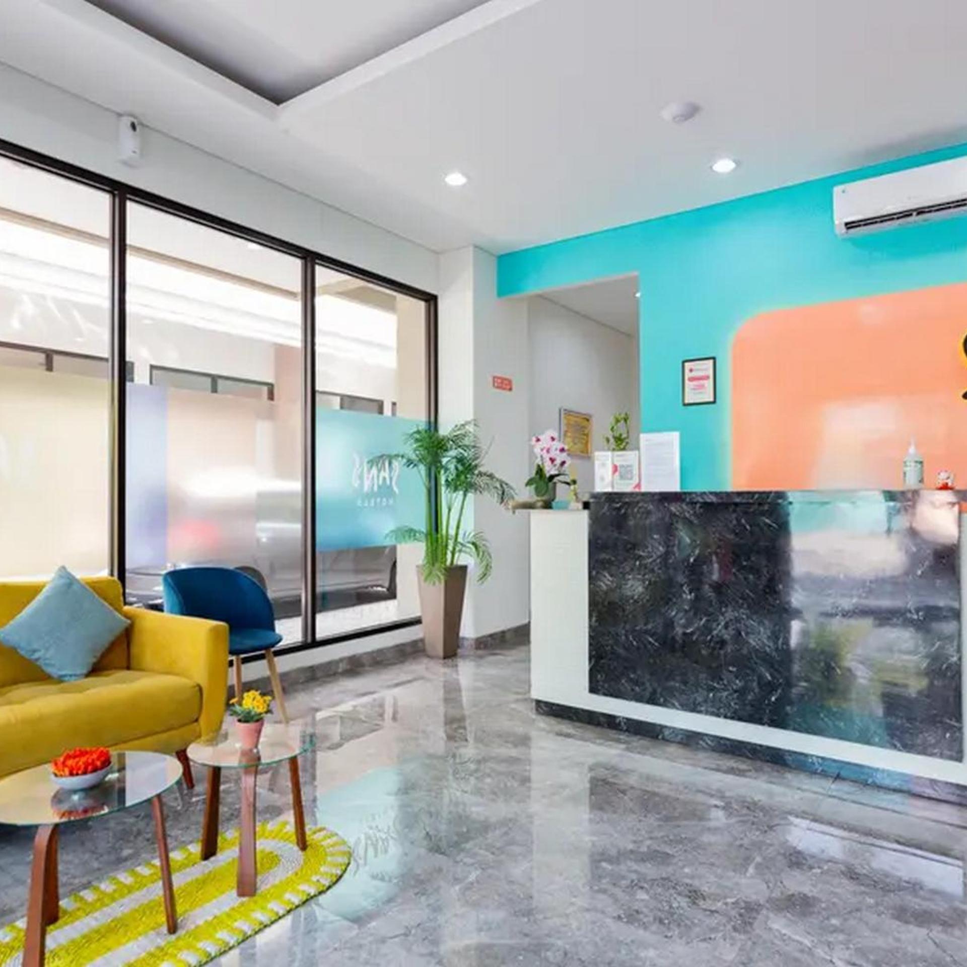 Sans Hotel Rajawali Surabaya 18/68