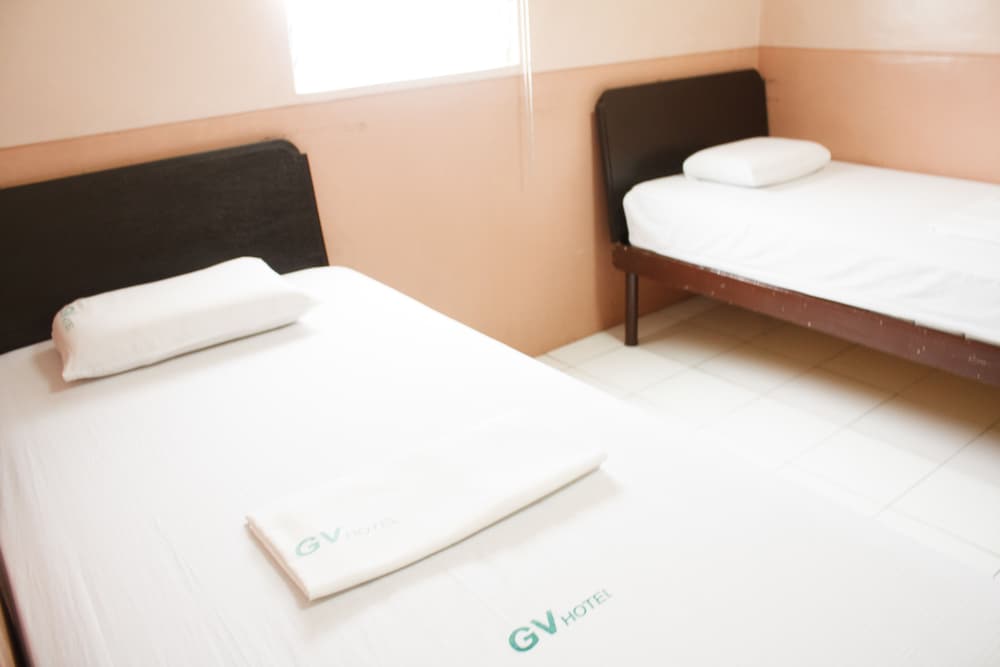 Gv Hotel Naval 12/37