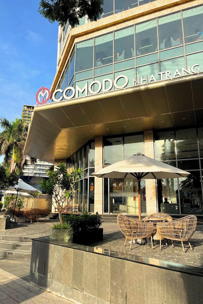 Comodo Nha Trang Hotel 2/50