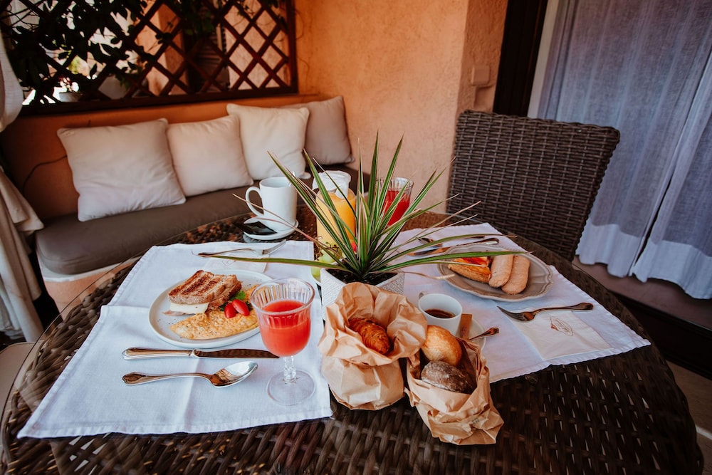 Relais Villa Carola 64/81
