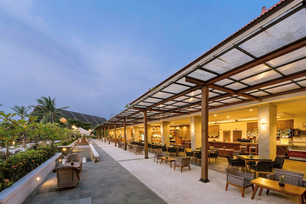 Merusaka Nusa Dua 4/50