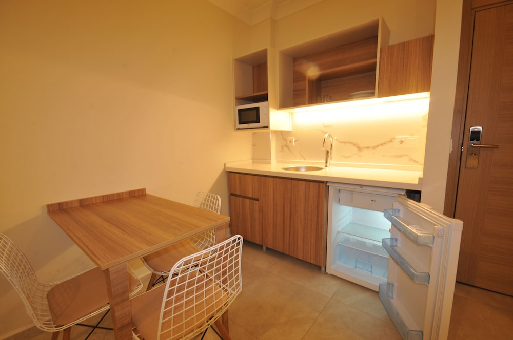 Isla Suite Hotel 17/46