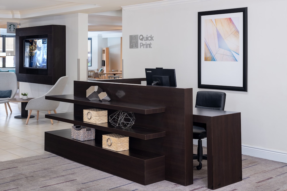 Courtyard By Marriott Naples 41/50