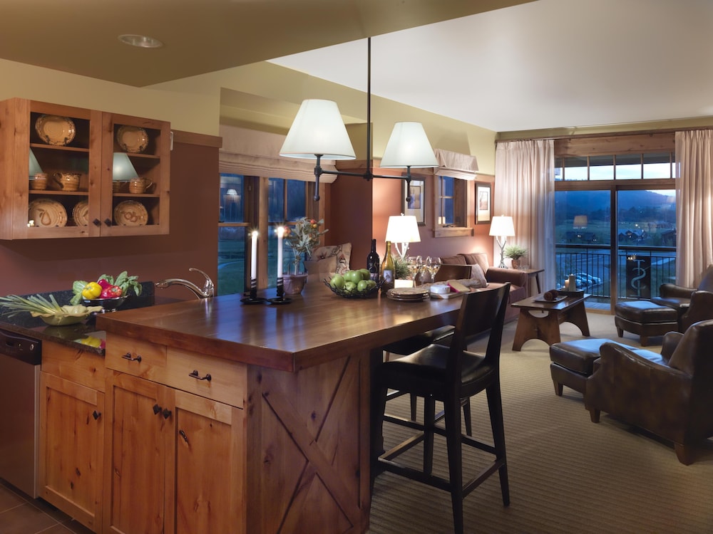 Teton Springs Lodge and Spa 33/34