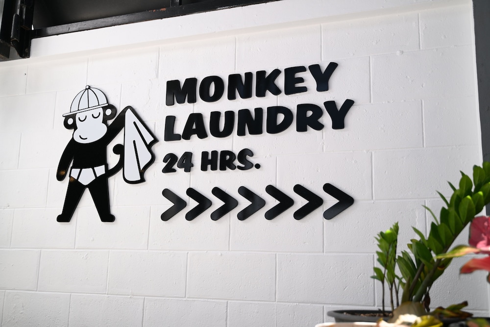 Blu Monkey Hub and Hotel Suratthani 3/50
