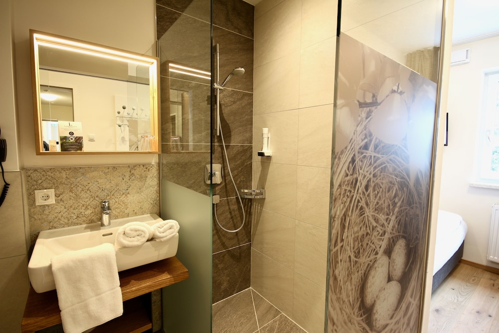 LANDHOTEL LAUDERSBACH 12/71