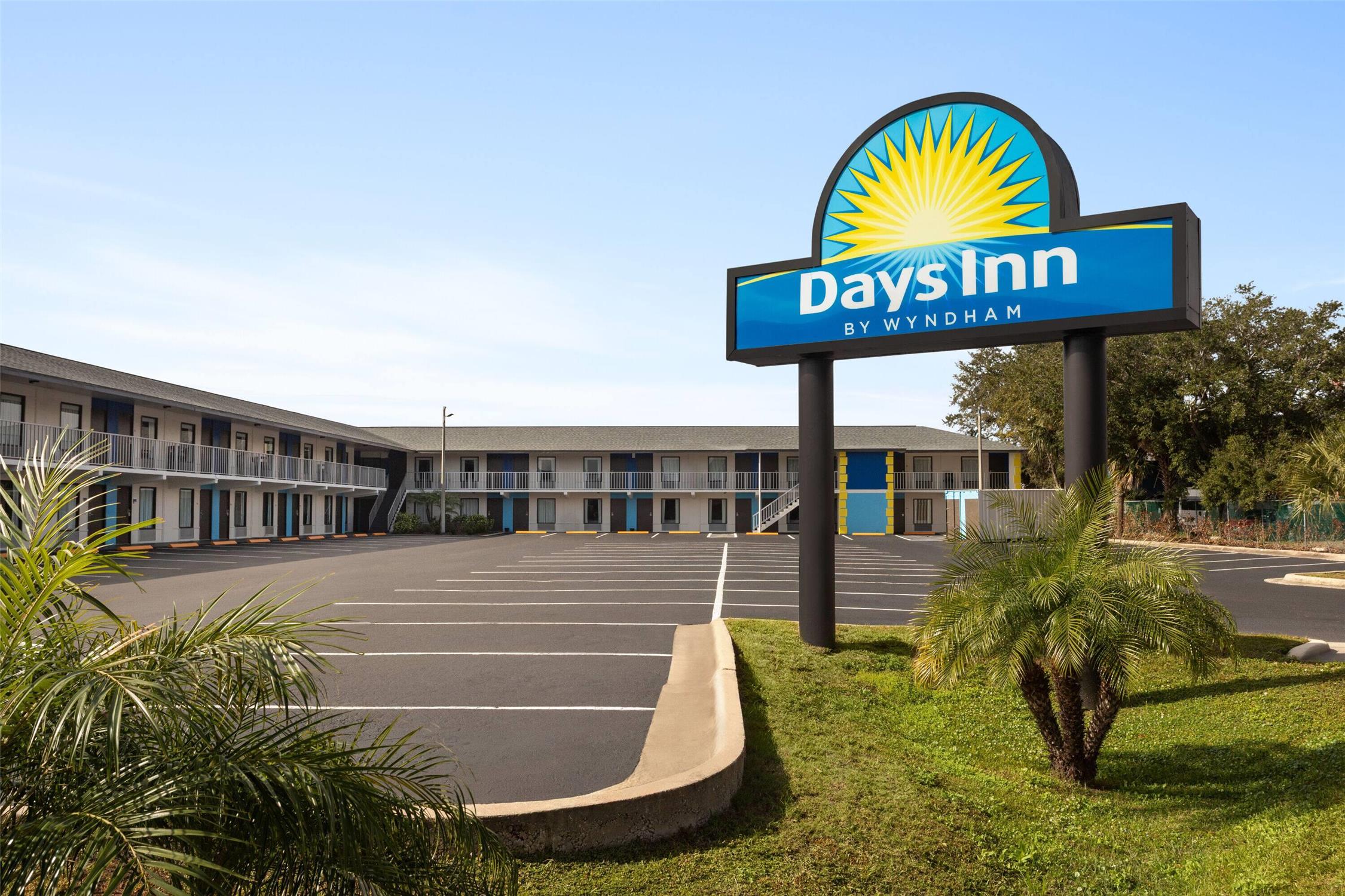 Days Inn By Wyndham Apopka Orlando 36/53