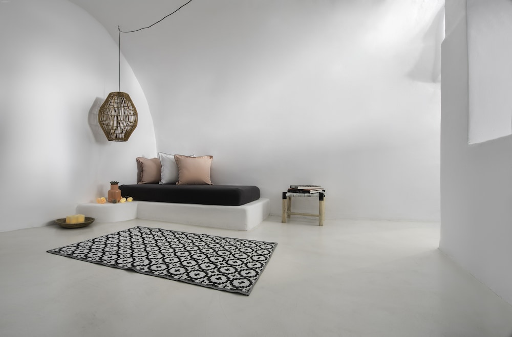 Sophia Oia Villa 4/35