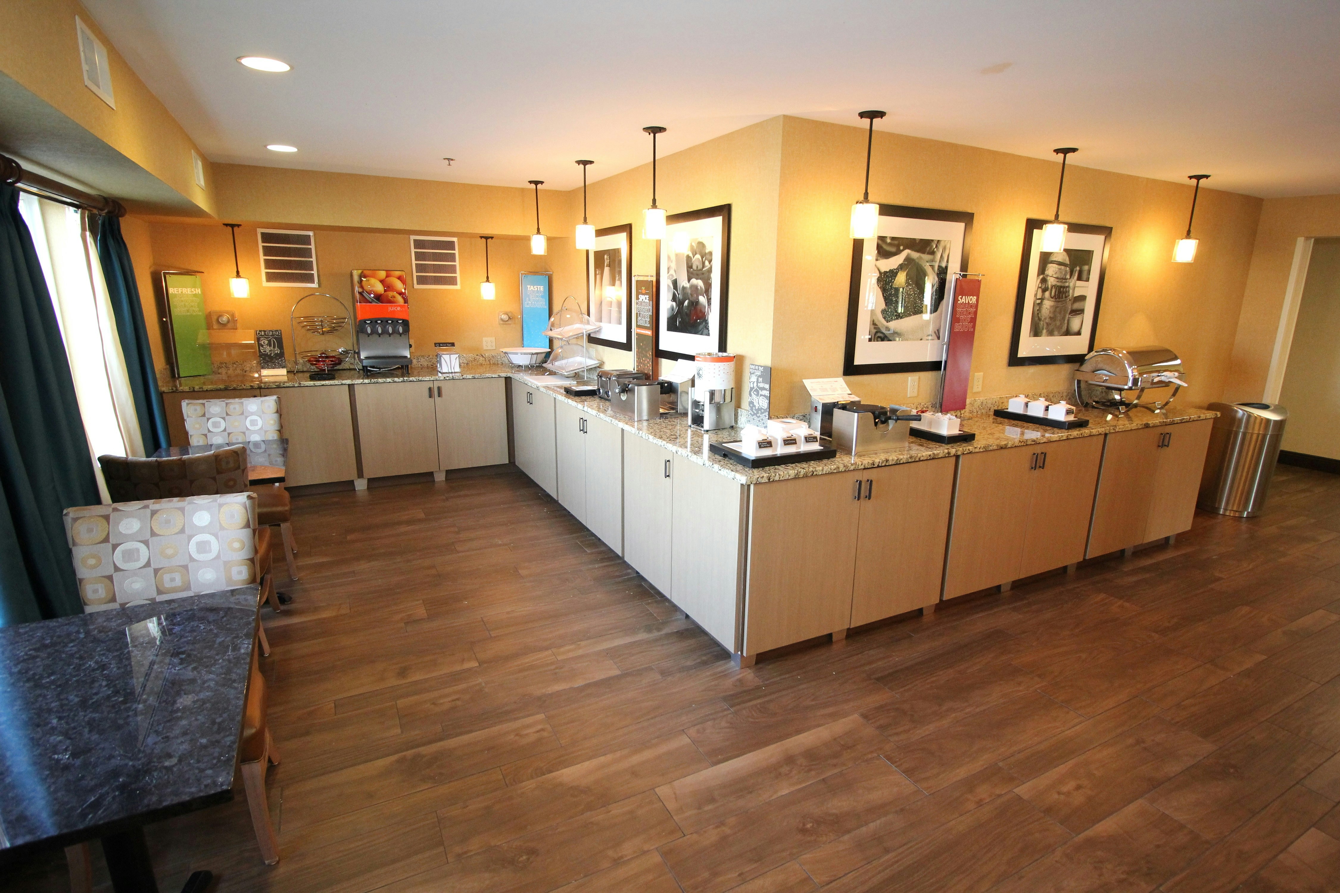 Hampton Inn Sandusky-Central 6/38