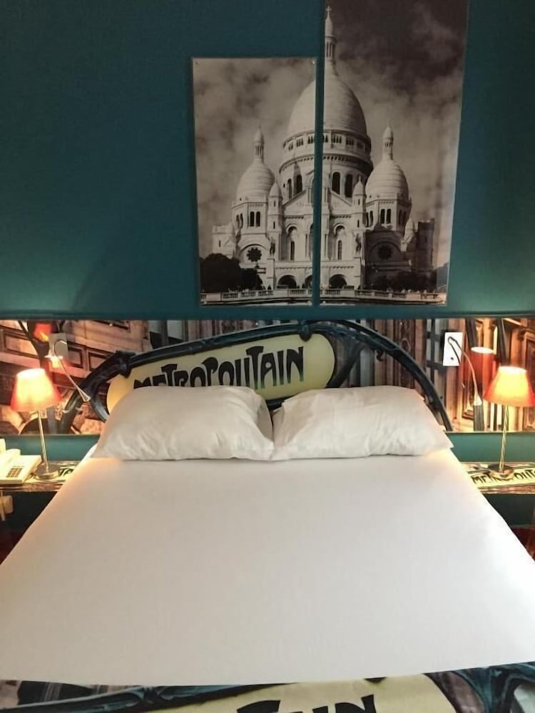 Hotel the Originals City Rueil Centre 38/67