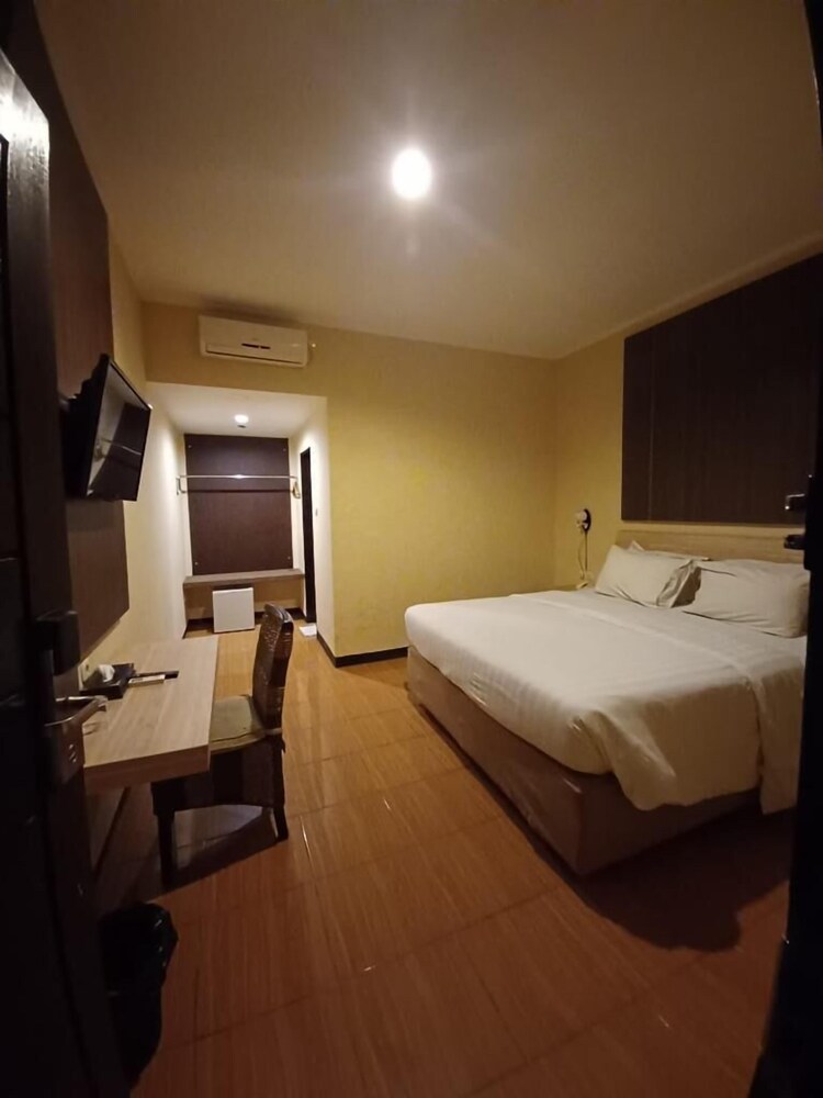 Amazing Beach Resort - Palu 11/26