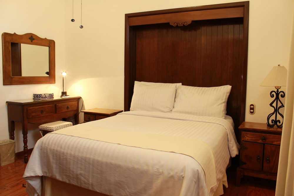 Hotel Mi Solar 15/68
