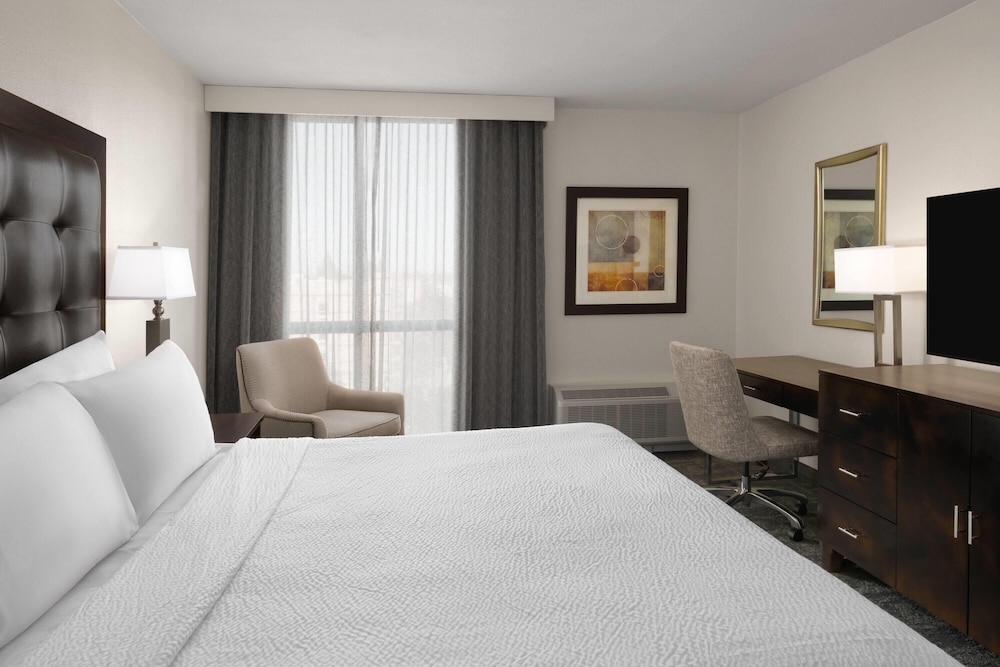 Wyndham Sacramento 28/72
