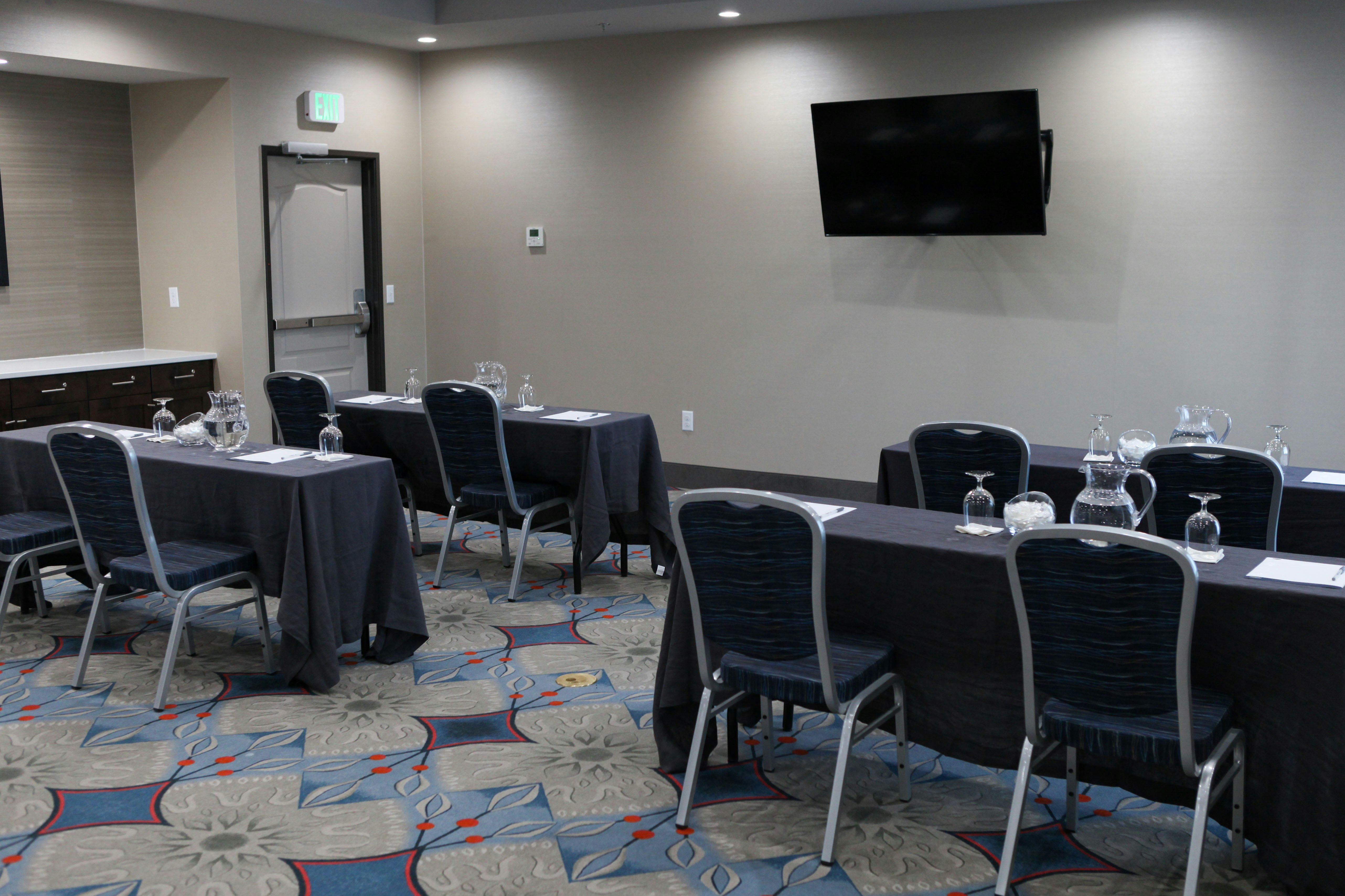 Hampton Inn and Suites Lafayette Medical Center CO 50/57