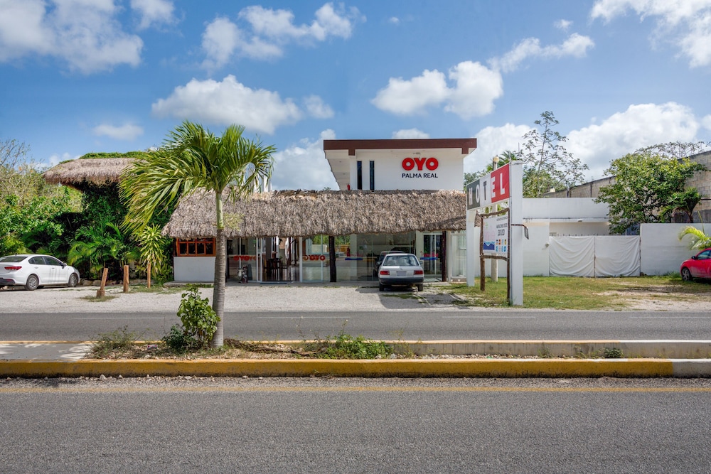 OYO Hotel Palma Real 22/34