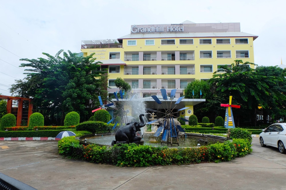 Grand Hill Resort And Spa 7/50