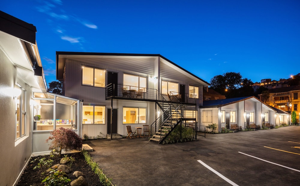 Beechwood Motel 42/50