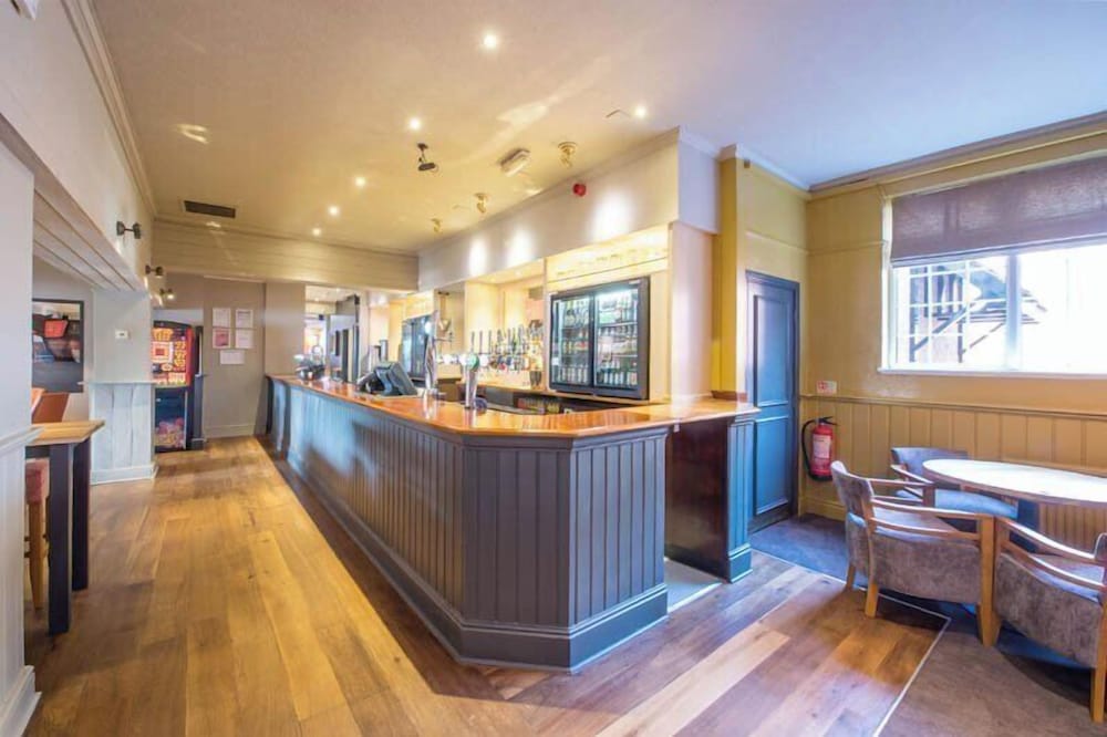Premier Inn Rotherham East (M18/M1) 10/41