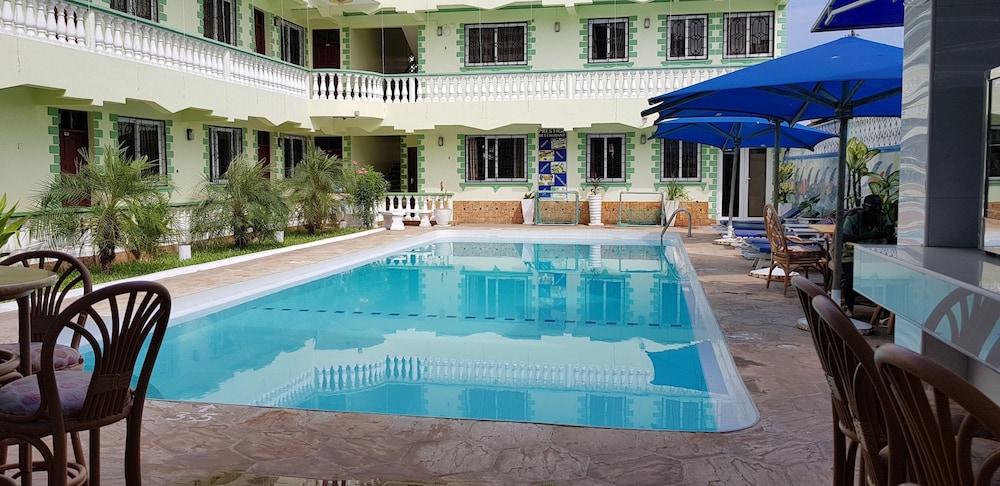 Prestige Leisure Hotel 22/50