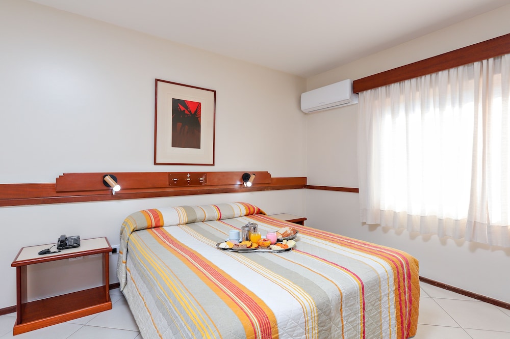 Hotel Suarez Campo Bom 6/26