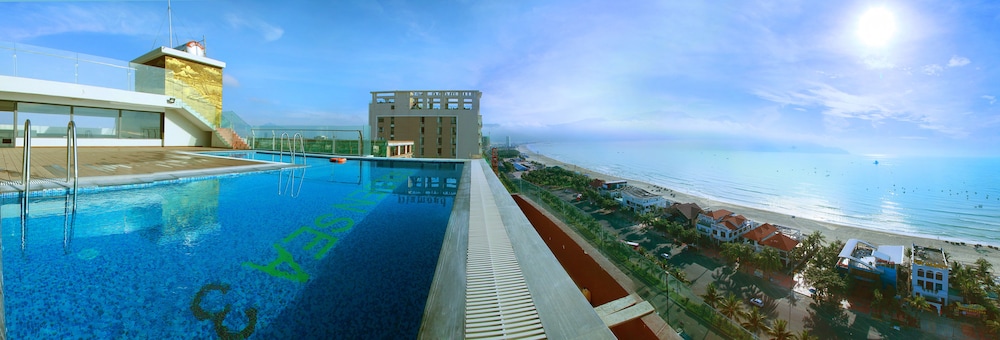 Golden Sea 3 Hotel 61/65