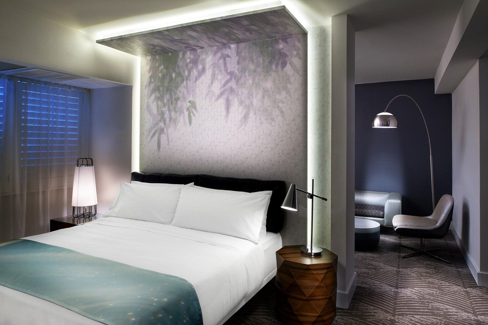 Suite, King Bed