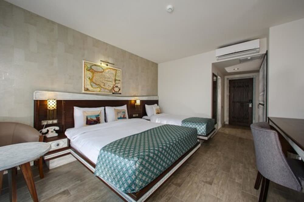 Assos Barbarossa Hotel 14/74