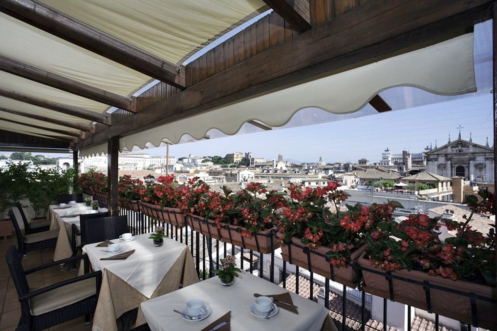 Colonna Palace Hotel 34/47
