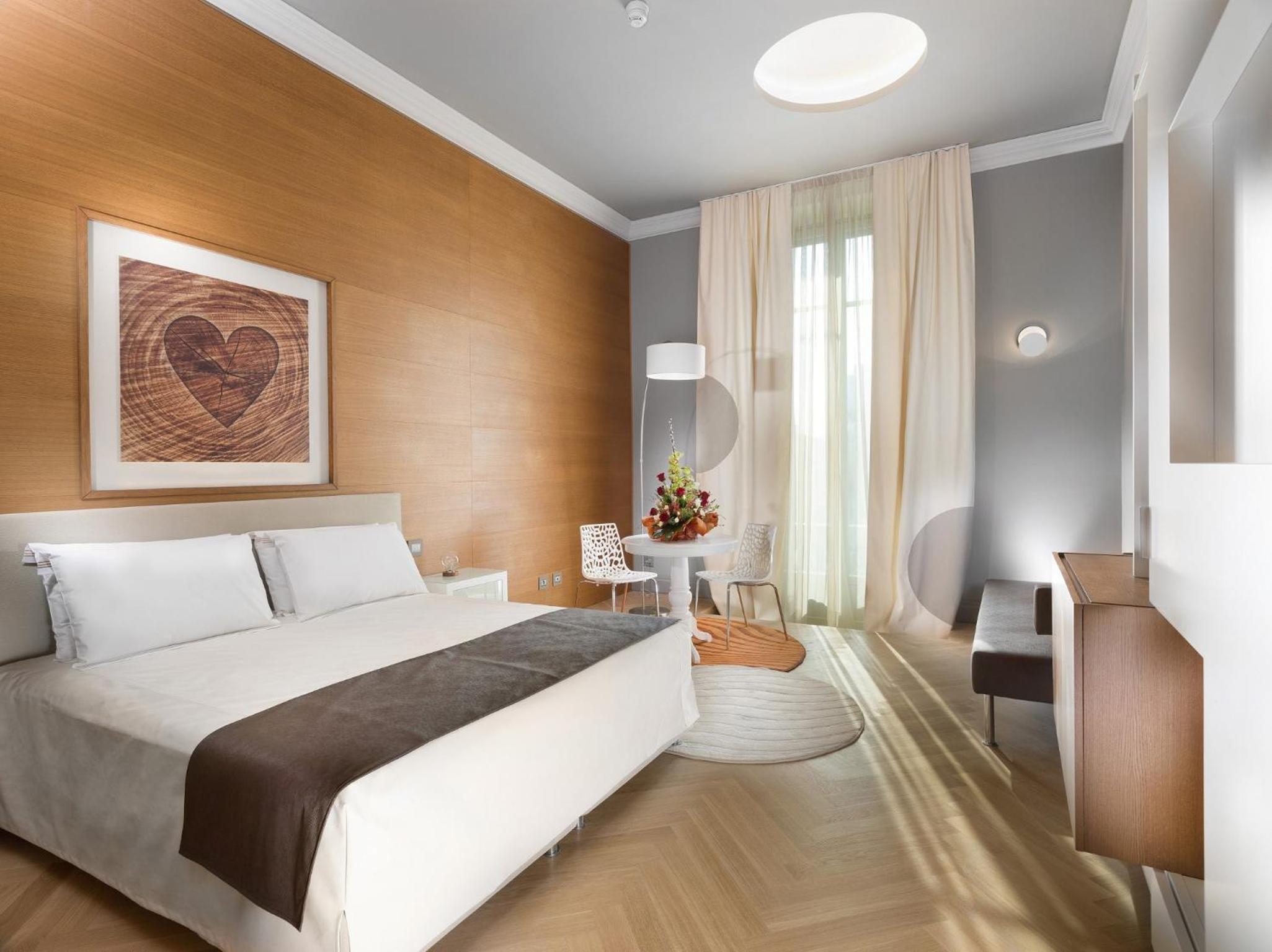 Suite, Cathedral View, Balcony