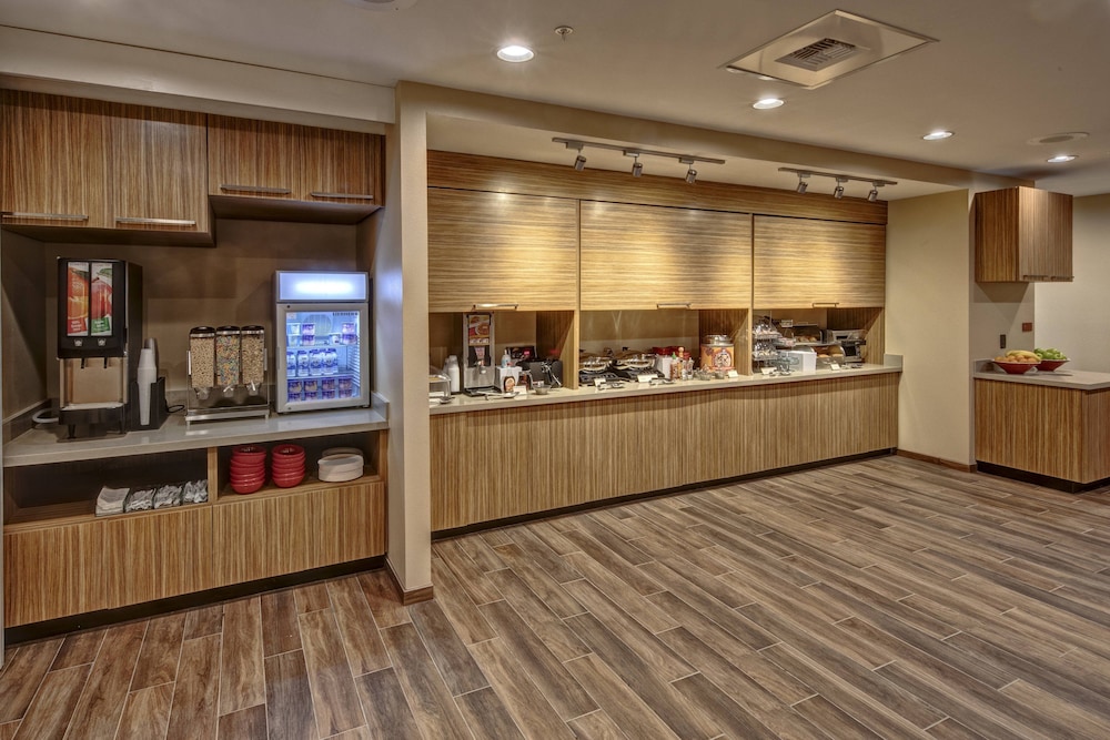 Lobby at Towneplace Suites By Marriott Hot Springs, HOT SPRINGS - AR