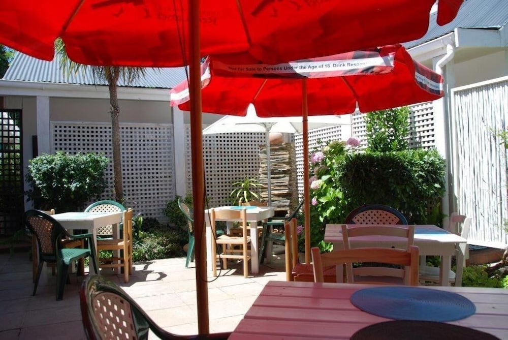 KNYSNA INN 14/24