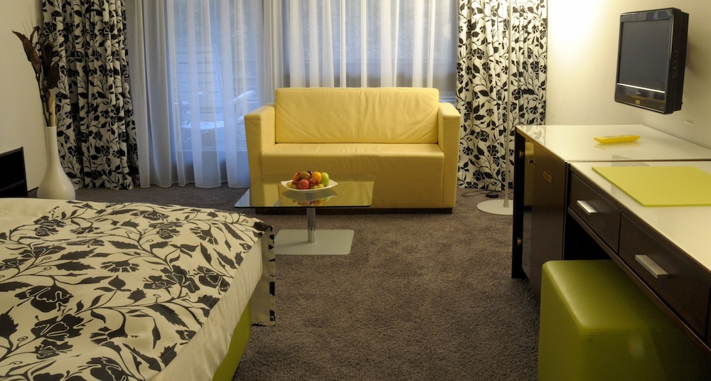 Hotel an der Therme Bad Orb 18/67