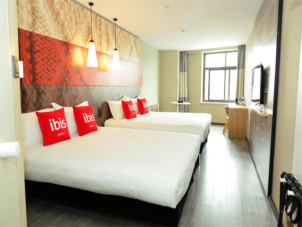 Ibis Beijing Changying 12/49
