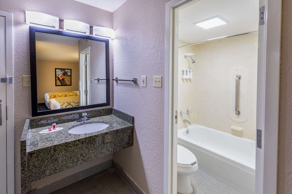 Baymont by Wyndham McAllen 59/60
