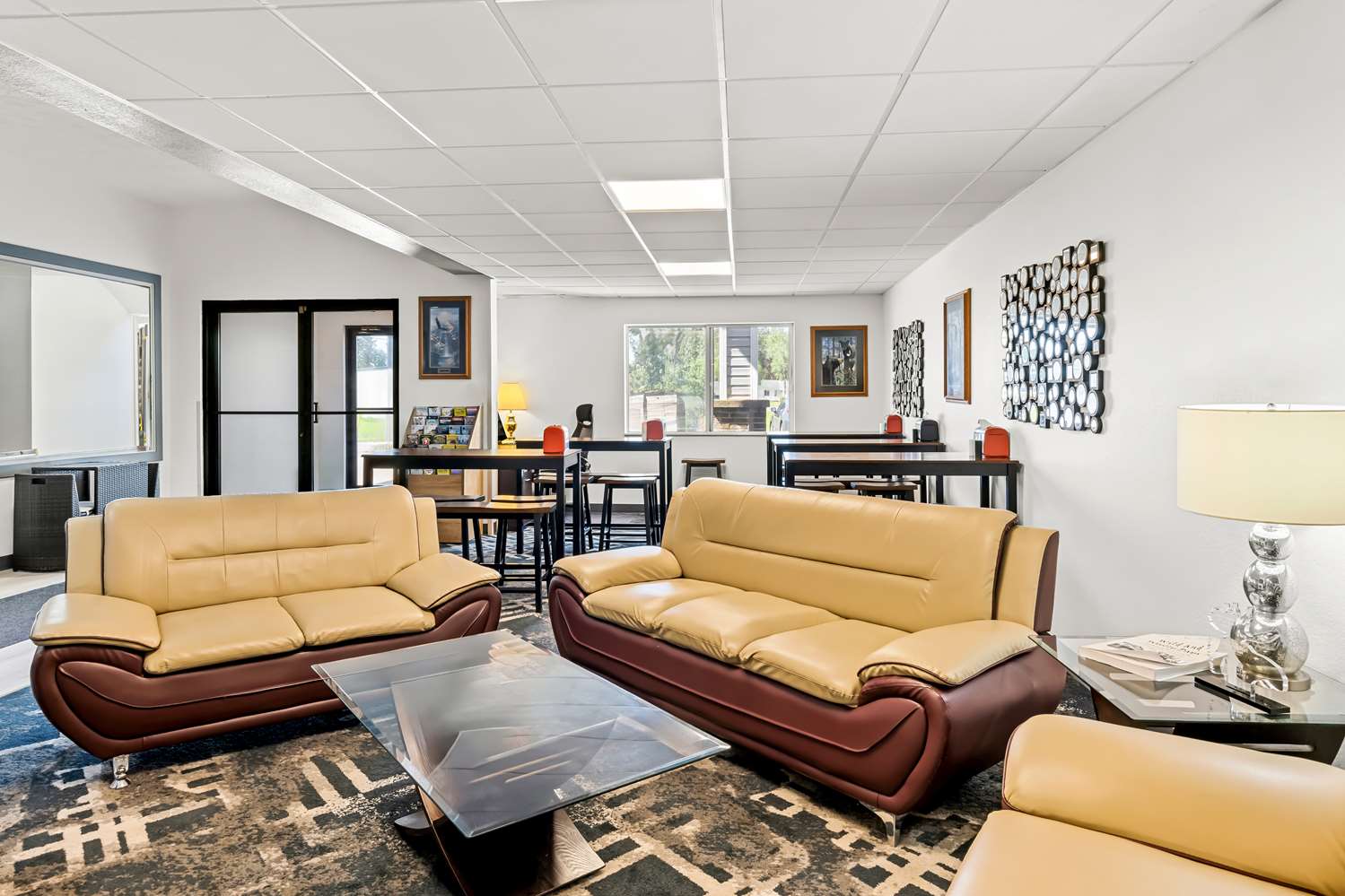 Americas Best Value Inn Tahquamenon Country 24/30