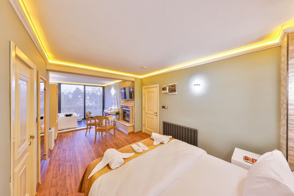 Agva Pieria Luxury Hotel 3/47