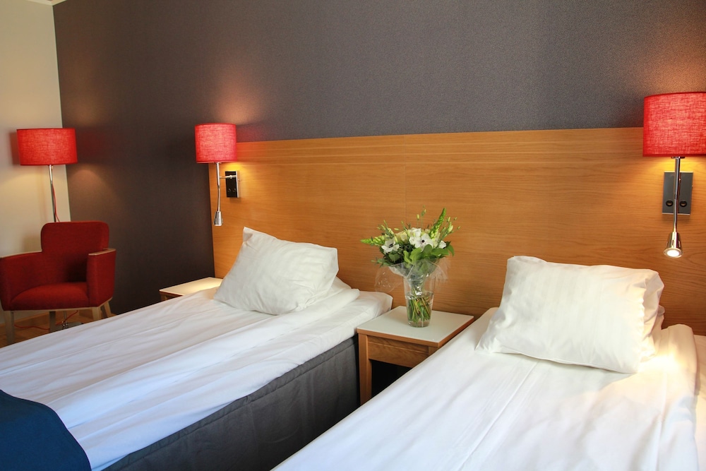 Spar Hotel Garda 12/34