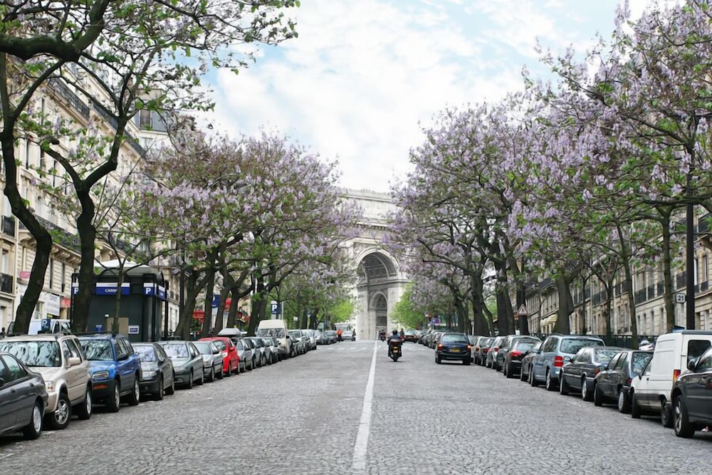 Hotel La Regence Etoile 39/50