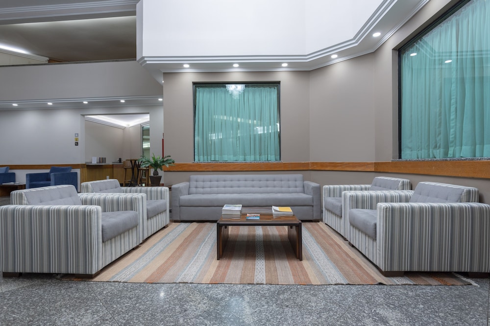 Hotel Augusta Boulevard 40/55