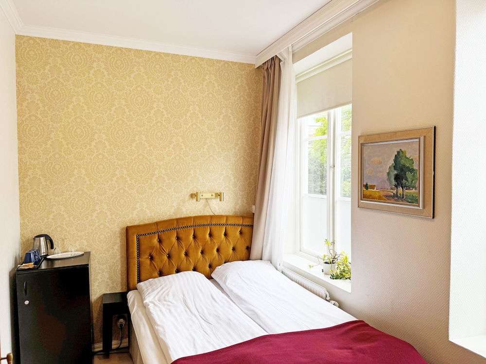 1 Bedroom, Standard, Double Bed, Private Bathroom