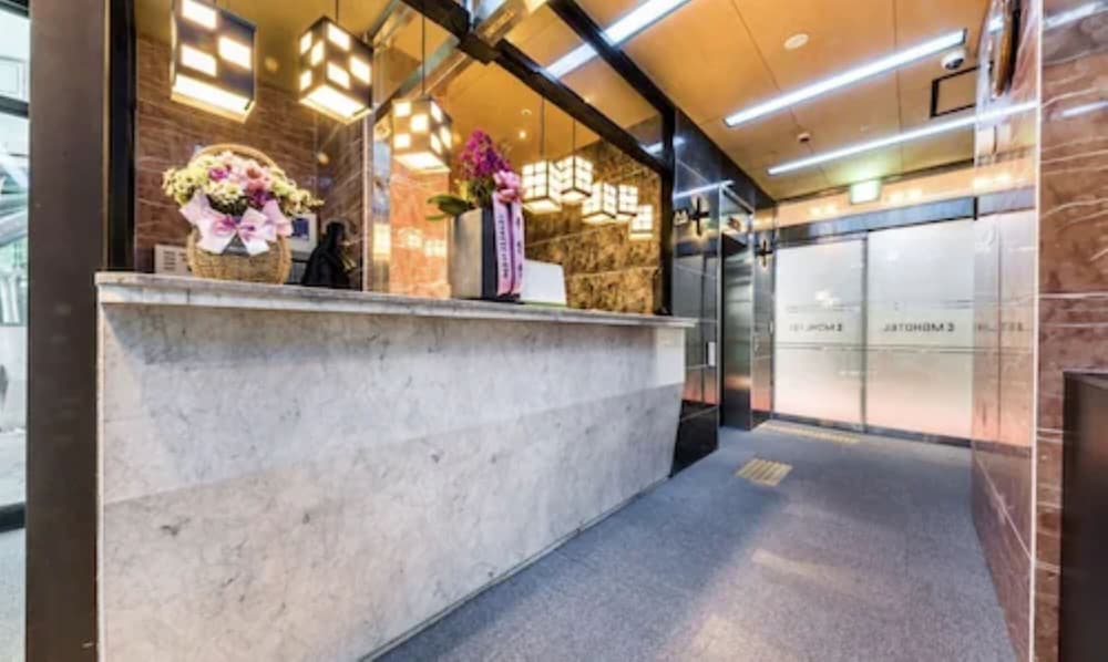 Mg Hotel 10/40