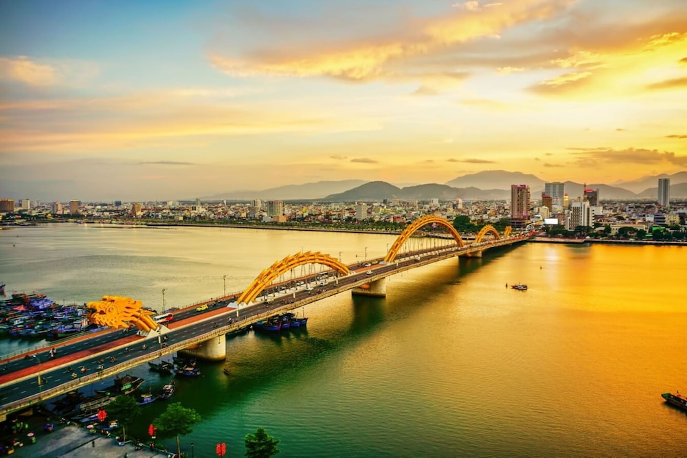 Ibiza Riverfront Hotel Da Nang 66/74