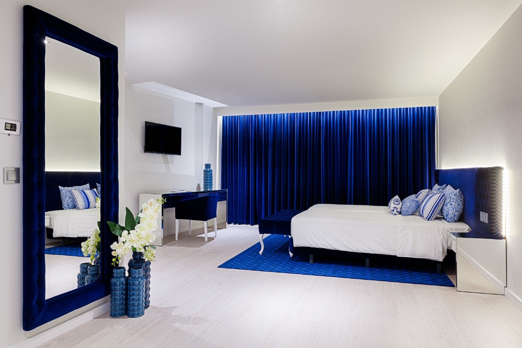 Twin Superior Room