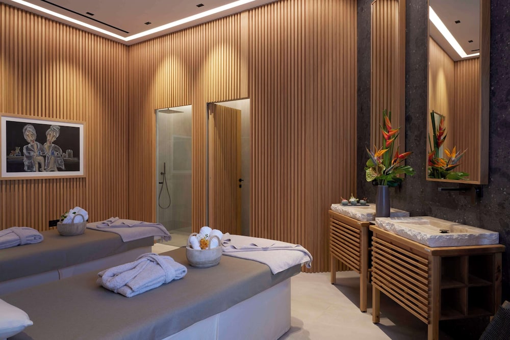 Dusit Suites Athens 36/58