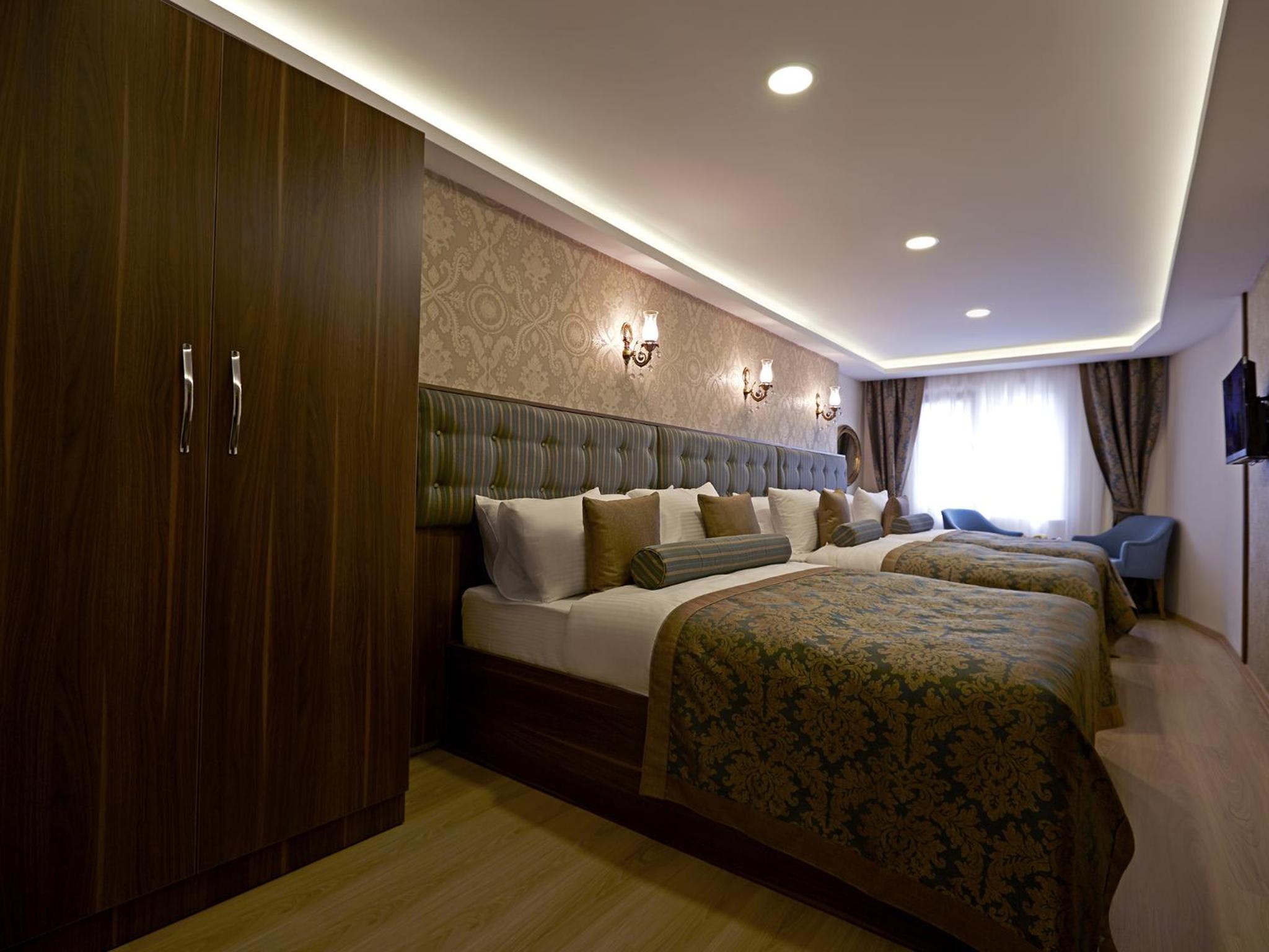 Standard, Quadruple, Double and Twin Beds